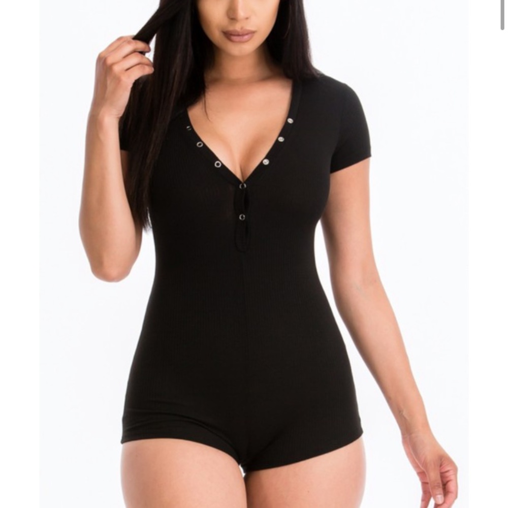Black Ribbed knit Romper
